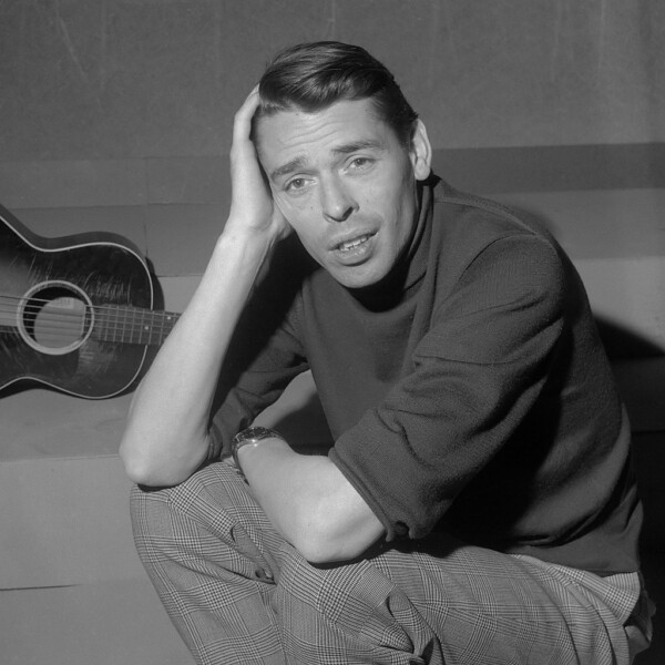 Jacques Brel in TV-programma Domino.*21 maart 1962